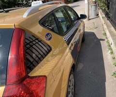 Кия Сийд 2012 г .