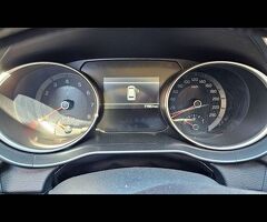 Kia Ceed 1.5T на бензин - Изображение 2