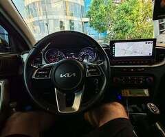 Kia Ceed 1.5 Turbo, 140 к.с. ​Цена: 2500 евро. - Изображение 4
